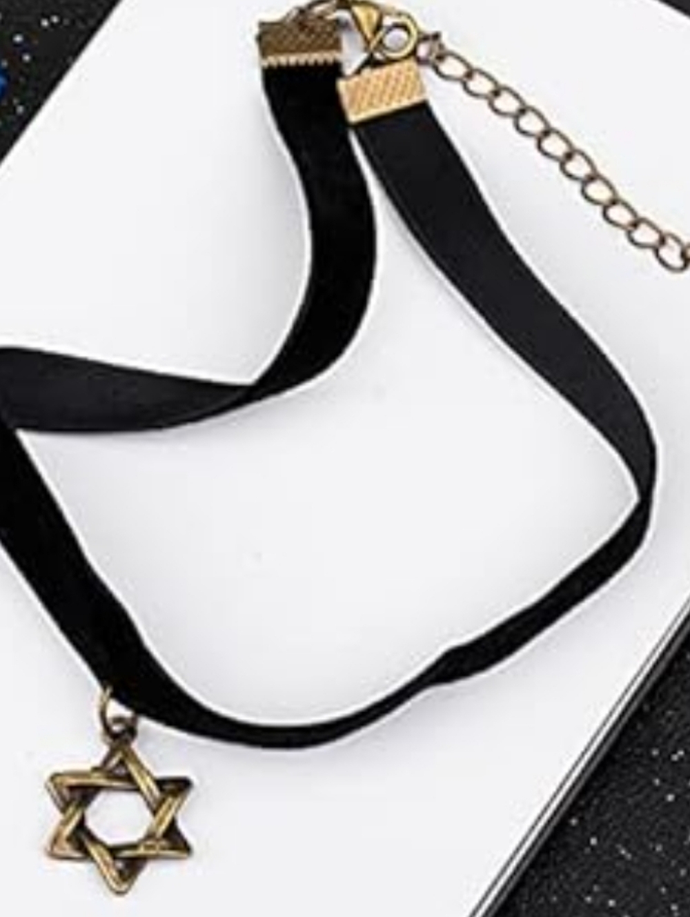 Choker Necklace - Picture 3 of 8